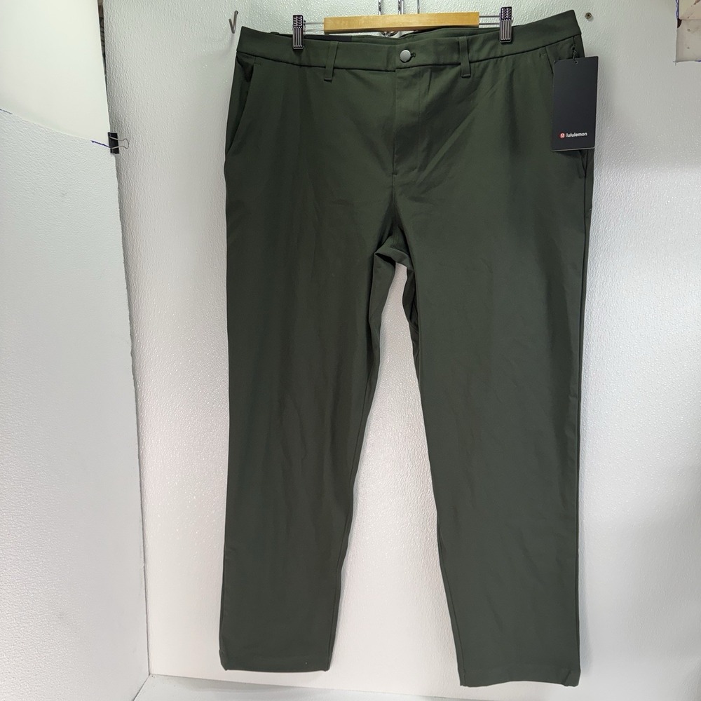 Lululemon ABC Classic Fit Trouser Pants Men's Size 40" X 32" / Green Warpstreme